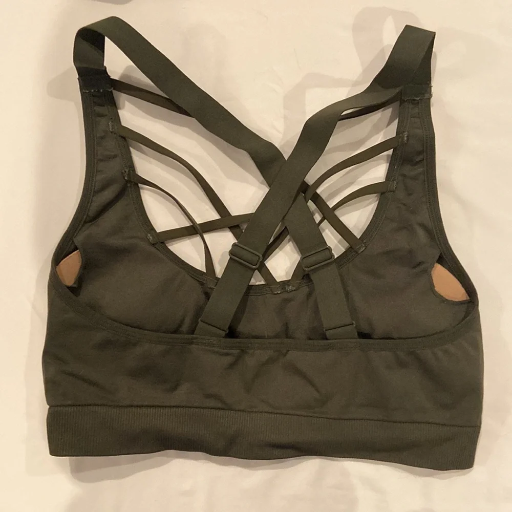 Victorias Secret sport bra size M - Picture 3 of 5